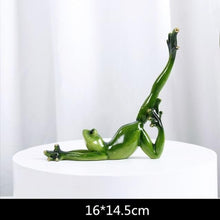 Charger l&#39;image dans la galerie, Yoga Frog Figurines
