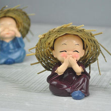 Charger l&#39;image dans la galerie, Small Monk Figurines (4 Pcs)
